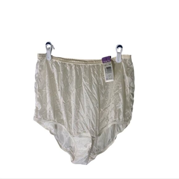 Vanity Fair NEW Size 8 Cream Vintage Deadstock Panties - Picture 1 of 3